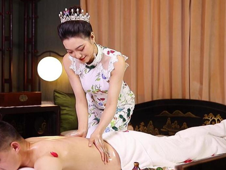 上海嘉定区精油按摩的化学奥秘：芳香疗法如何作用于身心